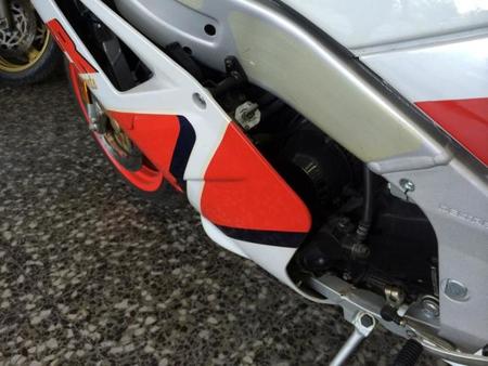 Yamaha FZR750 de 1987