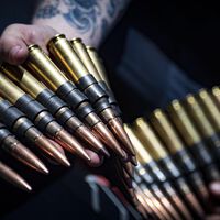 En pleno rearme, Europa se ha dado cuenta de un detalle sin importancia: no tiene suficientes balas