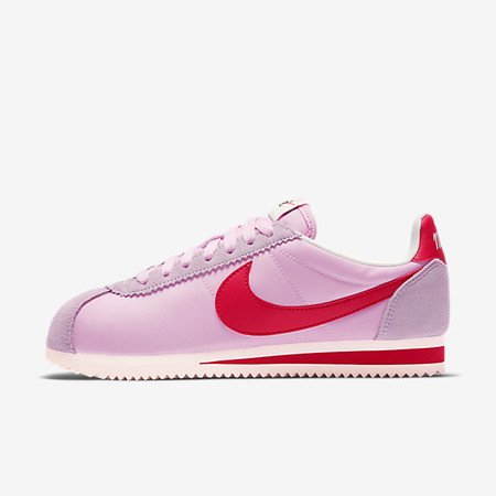 Nike nos ofrece las zapatillas Classic Cortez Nylon Premium Nike nos ofrece las zapatillas Classic Cortez Nylon Premium