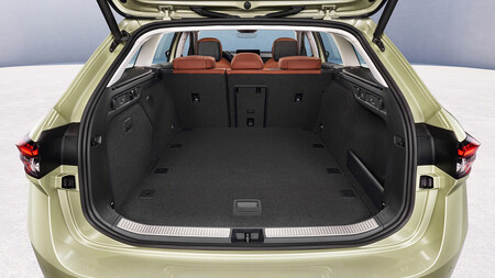 Skoda Superb 2024 4
