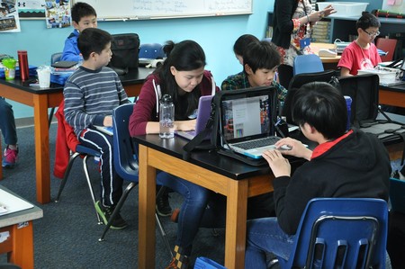 Reino Unido instala spyware hasta en las escuelas, algo que podría ser normal en Europa
