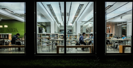 Las universidades públicas dominan en el ámbito de la investigación sobre las privadas