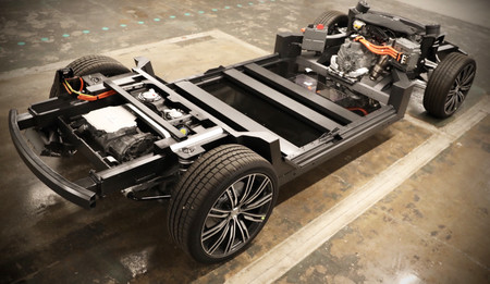 Karma estrena su tercera plataforma modular para pick-up y SUV eléctricos con hasta 800 km de autonomía