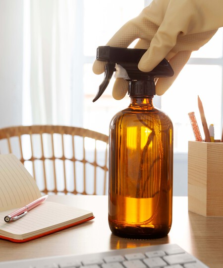 13 maneiras engenhosas de usar água oxigenada em sua casa