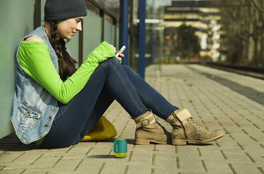 Con la música a donde tú quieras con los altavoces bluetooth de Philips 