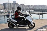 Yamaha T-MAX 530, prueba (conducción en ciudad y carretera) 