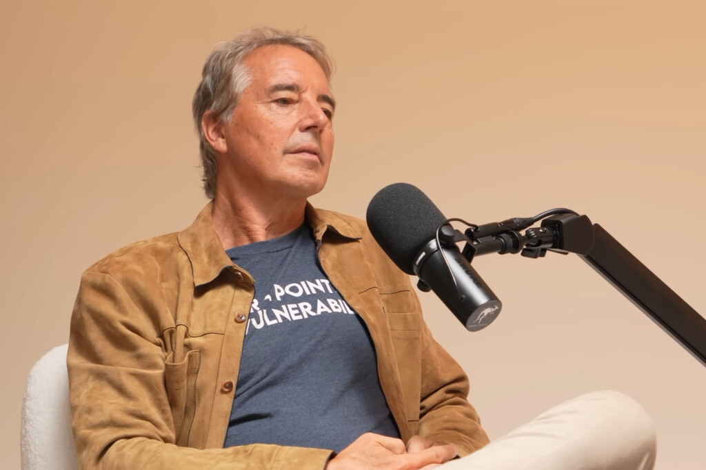 Dan Buettner, experto en longevidad: "El ayuno intermitente debería durar al menos 12 horas y después conviene desayunar bien"