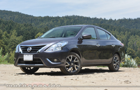 Nissan Versa 1