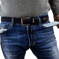 La morosidad en la pyme sigue siendo un problema; Casi 100.000 empresas en España incurre todavía en impagos 