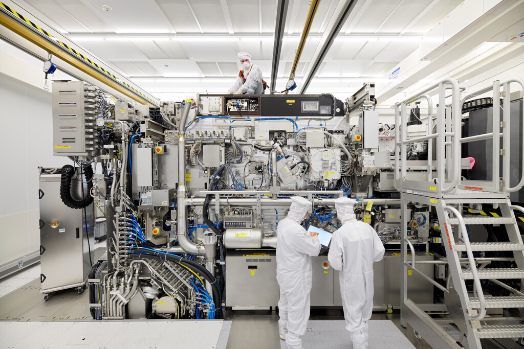 El gran sueño tecnológico de China no es el iPhone propio: es un ASML 'made in China' 