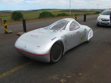 Un coche eléctrico consigue superar el récord de 1.000 millas sin repostar