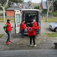 Las autoescuelas ponen a disposición de la Cruz Roja vehículos y conductores para atender a los afectados por el coronavirus