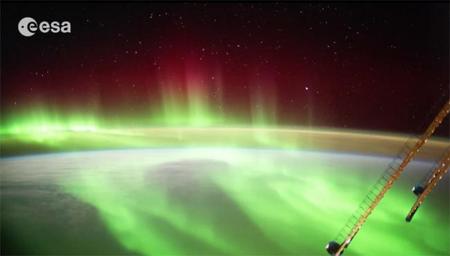 Así se ven la Tierra y las auroras boreales desde la Estación Espacial Internacional