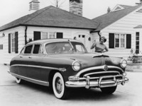 Un hijo regala a su padre un '53 Hudson Hornet, el coche del abuelo