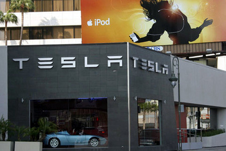 Tesla choca en Estados Unidos contra los vendedores