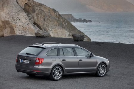 El Škoda Superb recibe el 1.6 TDI