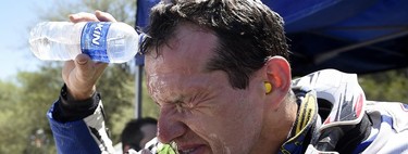 Nueve consejos útiles para sobrevivir al calor en moto y no aparcarla en verano