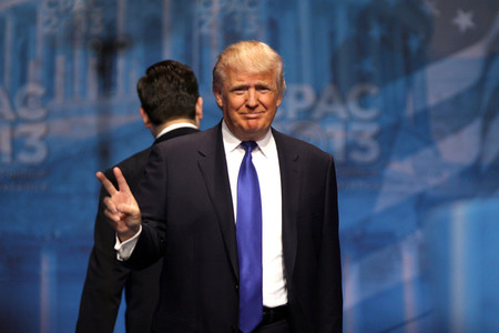Trump prepara el terreno para vetar a Huawei y otras empresas que supongan "una amenaza para la seguridad nacional"