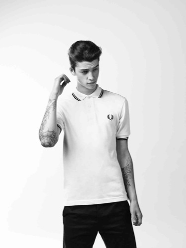 Fred Perry se une con Stussy en su nueva colección exclusiva