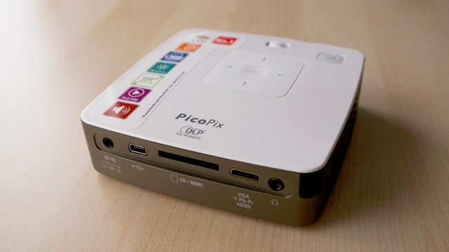 Foto de Philips PicoPix PPX 3410 (3/8)