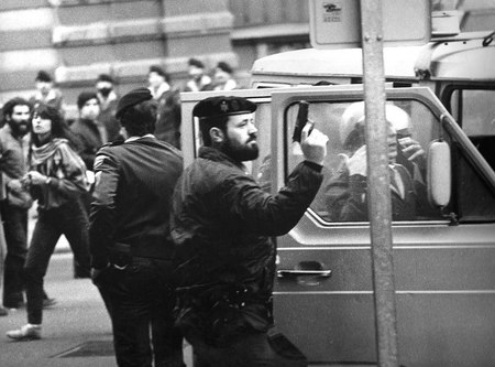 #NoLeyMordaza: No detengáis al fotoperiodista, por favor