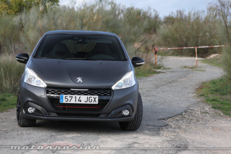 Peugeot 208 GTi by Peugeot Sport