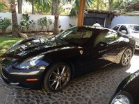 Dolorpasión™: El Ferrari California siniestrado de ¿el presidente?
