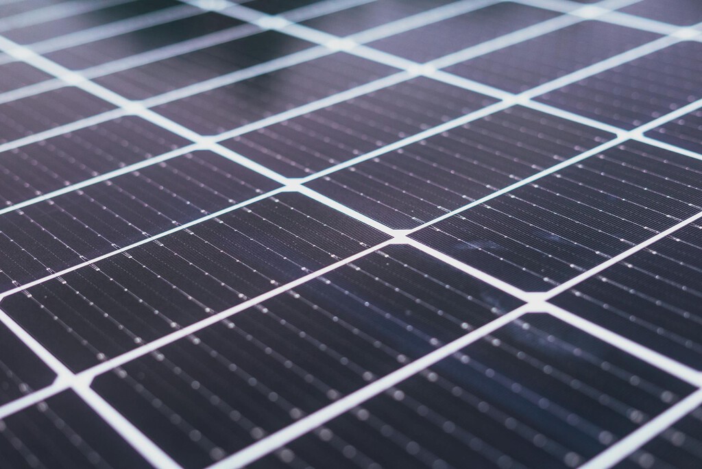 Valencia se convertirá en la mayor planta solar urbana de España. Lo que nadie vio venir es dónde: en los cementerios 