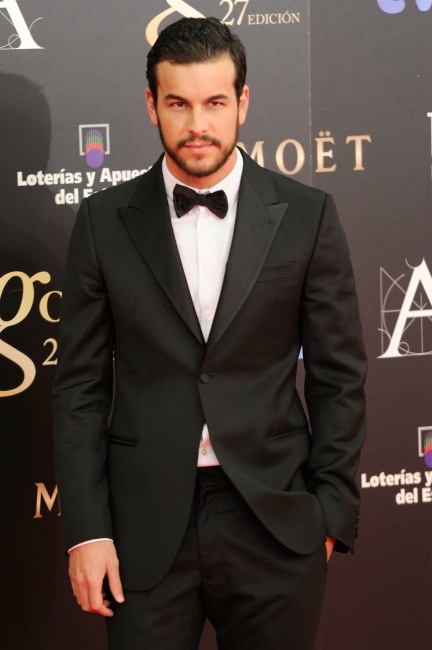 Los hombres más elegantes en la alfombra roja de los Premios Goya 2013