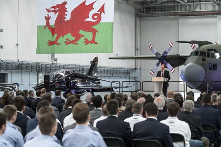 Aston Martin Dbx Factory 3