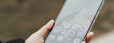 Embora a maioria dos telefones celulares tenha esquecido essa tecnologia, ainda existem fabricantes que a defendem 