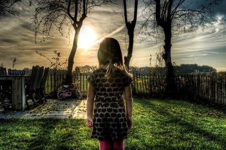 Girl 535251 960