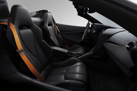 Medium 14849 Mclaren750sspider