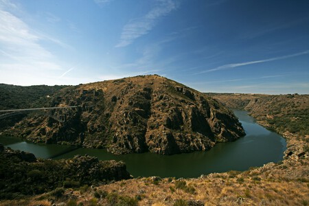 Crucero Fiordo Duero Espana Barco Rio Fluvial Escapada Plan Primavera