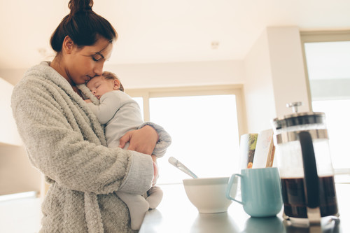 Siete propósitos de año nuevo para madres recientes (y también, para madres en general)