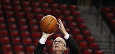 Paul Allen: el cofundador de Microsoft que se peleó con Gates, venció al cáncer y que toca 