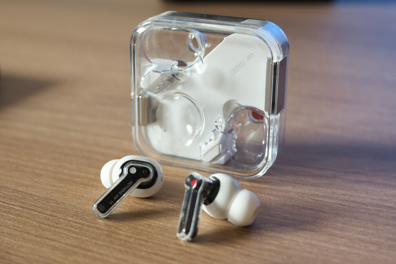 Nothing Ear (1)