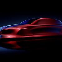 Mercedes-Benz prepara un Clase A Sedan, y nos lo cuenta con tres imágenes 