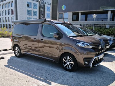 Pasamos unas minivacaciones a bordo del Toyota PROACE Camper 
