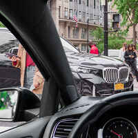 No son imaginaciones, cada vez es más difícil ver bien en un cruce desde tu coche. Lo confirma este estudio 