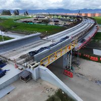 Por qué este puente metálico de 130 metros y 630 toneladas es una de las construcciones clave para la operación del Metro de Bogotá 
