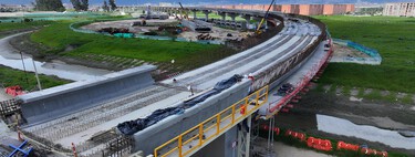 Por qué este puente metálico de 130 metros y 630 toneladas es una de las construcciones clave para la operación del Metro de Bogotá 
