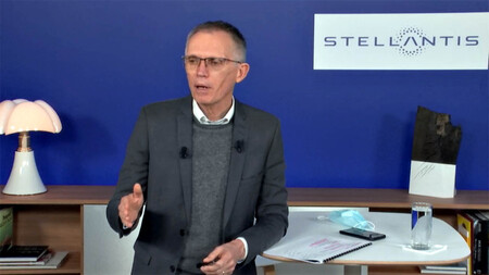 Stellantis: Carlos Tavares no cerrará fábricas, pero avisa a los gobiernos para que decidan qué tipo de movilidad desean en el futuro
