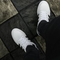 Llega este domingo el outlet de Adidas con las mejores zapatillas, sudaderas y más a mitad de precio  