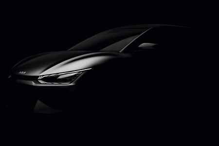 Nuevo Kia EV6: primeros detalles y un breve adelanto en imágenes del primer eléctrico de la firma coreana