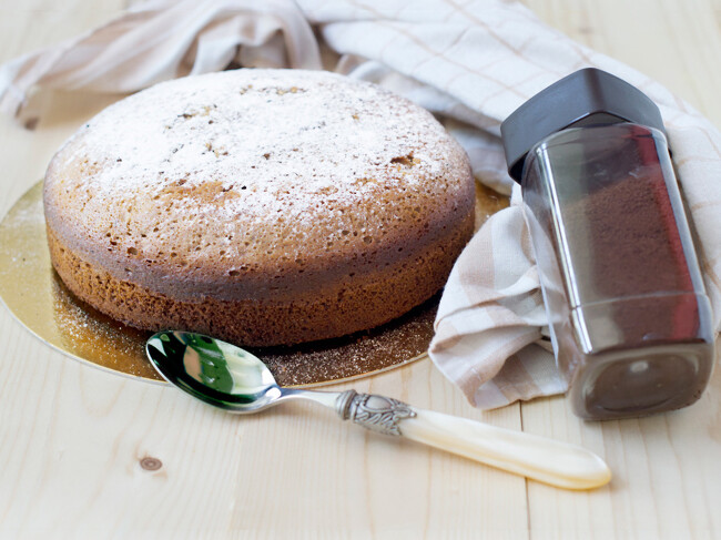 Bizcocho jugoso de café, receta fácil y rápida