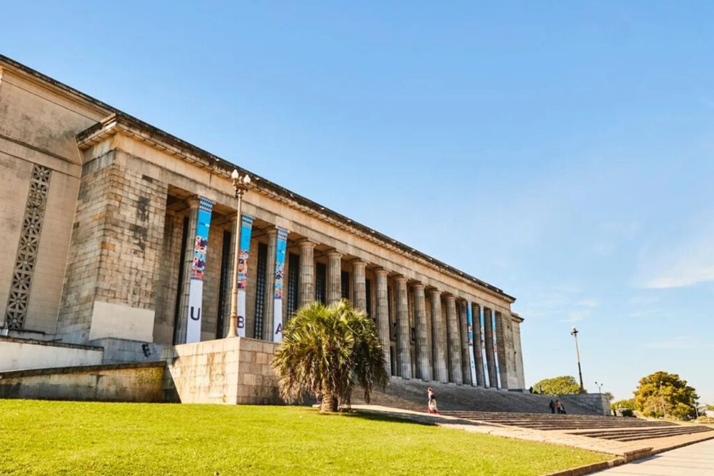 Las universidades de Argentina se transforman: definen nuevos planes de estudio para las carreras estratégicas