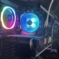 Pagó 1.700 euros por un PC Gaming nuevo pensando que era una ganga y le advierten que "llenó los bolsillos de un vendedor aprovechado"