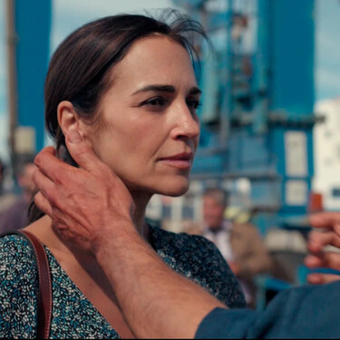 Tiene 10 episodios y se estrenó ayer: la nueva serie ambientada en los años 70 en España y protagonizada por Paula Echevarría, Daniel Grao y Michel Noher 