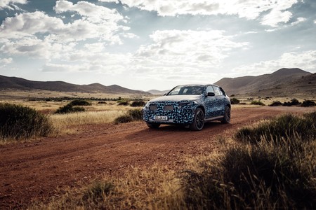 Mercedes Benz Eqc 2019 010